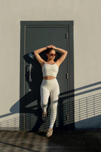 Signature Full Length Invisible Pocket Leggings - Putty